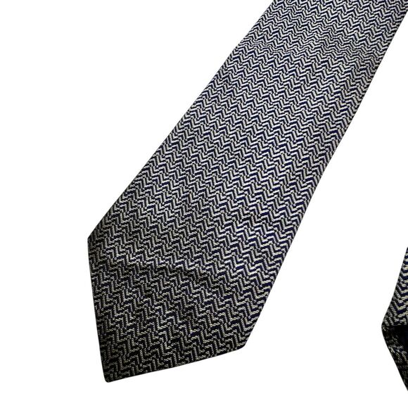 Polo Ralph Lauren Silver & Black Wave Style USA Silk Tie 4" x 58" - Picture 1 of 3